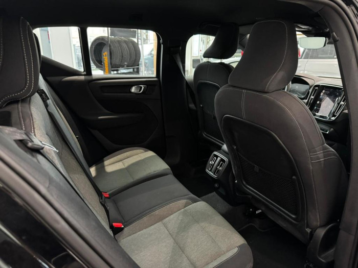 Volvo XC40 Nouveau B3 163 ch DCT7 Essential