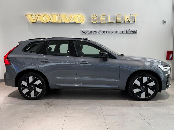 Volvo XC60 T6 AWD Hybride rechargeable 253 ch+145 ch Geartronic 8 Plus Style Chrome