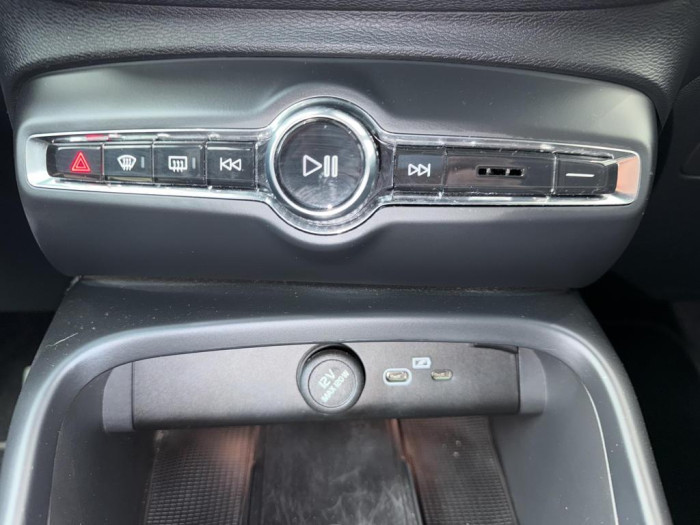 Volvo XC40 Nouveau B3 163 ch DCT7 Essential