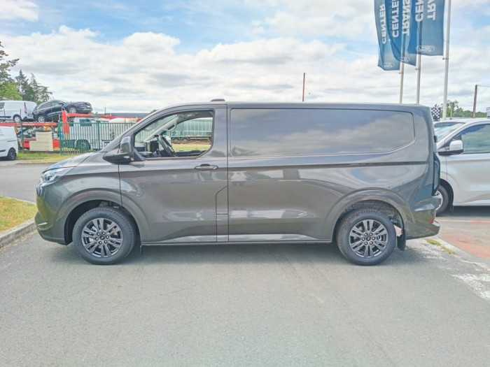 Ford Transit Custom Fg 320 L1H1 2.5 Duratec 232ch Hybride rechargeable Limited CVT