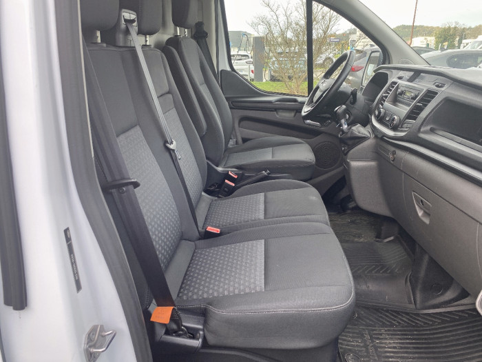 Ford Transit Custom Fg 300 L2H2 2.0 EcoBlue 130 Trend Business 7cv