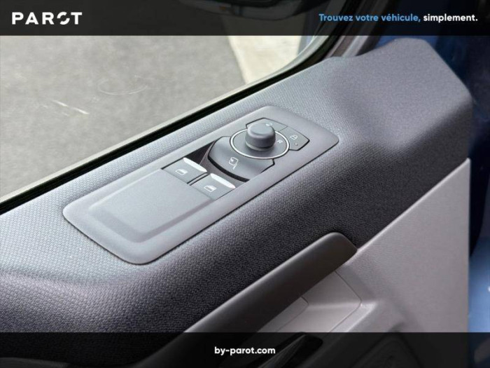 Ford TRANSIT CUSTOM NUGGET 320 L1H1 2.0 EcoBlue 150 ch Titanium