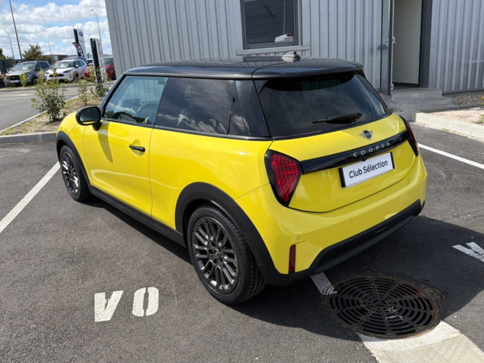 MINI Cooper 3 Portes C 156ch Classic DKG7