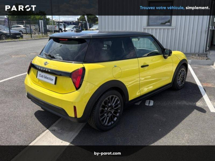 MINI COOPER F66 156 ch DKG7 C Classic