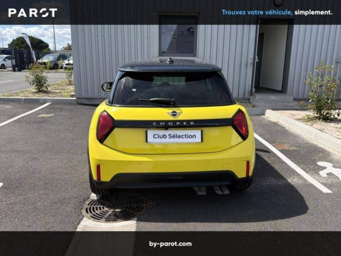 MINI COOPER F66 156 ch DKG7 C Classic