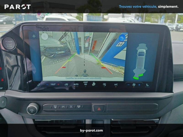 Ford TRANSIT CUSTOM CABINE APPROFONDIE Nouveau CA 320 L1H1 2.0 ECOBLUE 170 CH BVA8 LIMITED