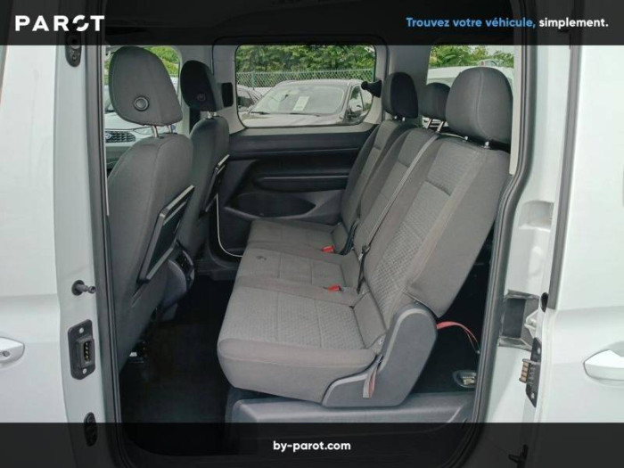 Ford GRAND TOURNEO CONNECT 2.0 EcoBlue 102 BVM6 Titanium