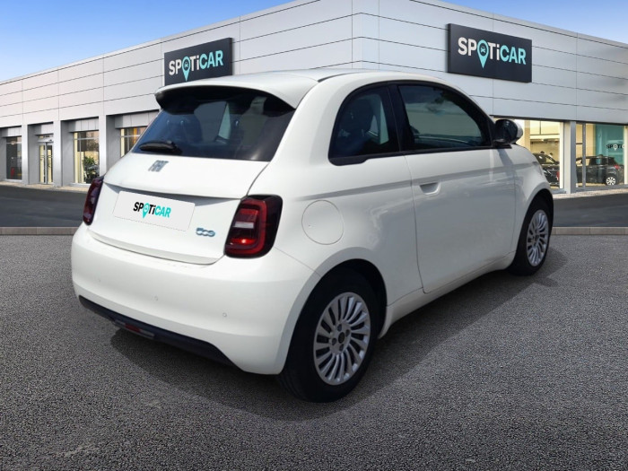 Fiat 500e BERLINE MY22 SERIE 1 STEP 2 500 e 95 ch Action