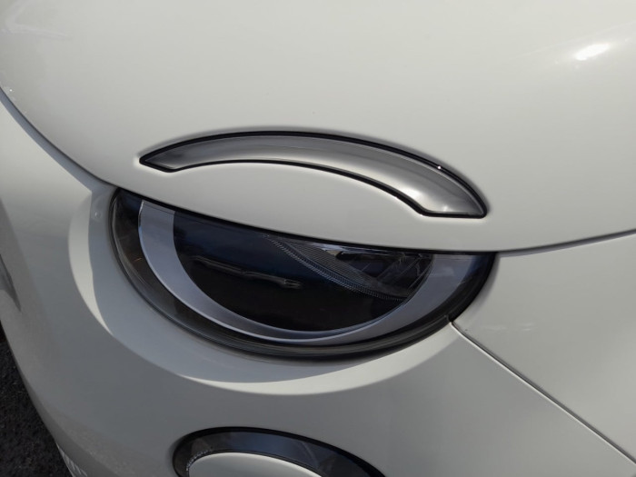 Fiat 500e BERLINE MY22 SERIE 1 STEP 2 500 e 95 ch Action