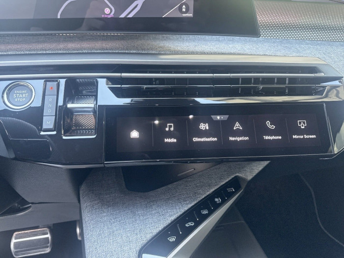 Peugeot 3008 Nouveau Hybrid 145 e-DCS6 GT