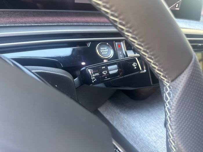 Peugeot 3008 Nouveau Hybrid 145 e-DCS6 GT