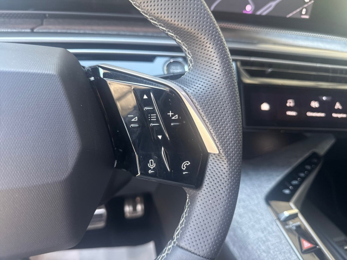 Peugeot 3008 Nouveau Hybrid 145 e-DCS6 GT