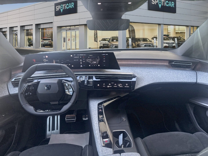Peugeot 3008 Nouveau Hybrid 145 e-DCS6 GT