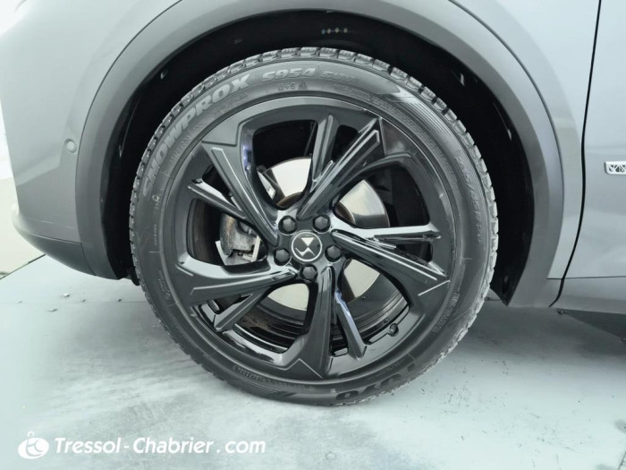 DS DS7 CROSSBACK Hybride E-Tense 300 EAT8 4x4 Louvre