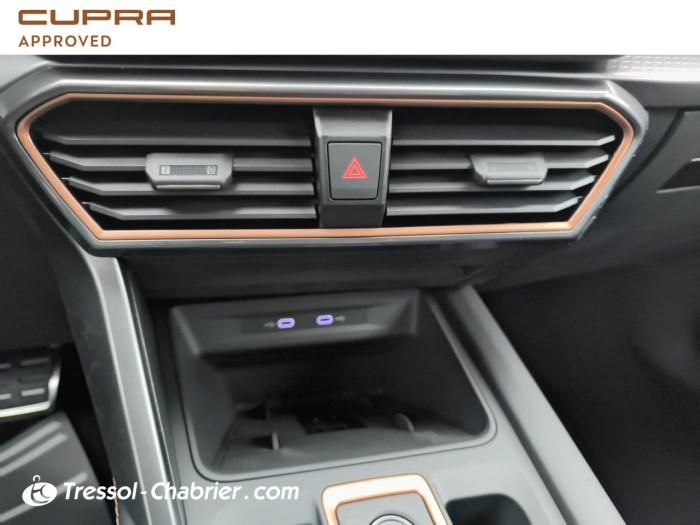 Cupra FORMENTOR eHybrid 204 ch DSG6 V