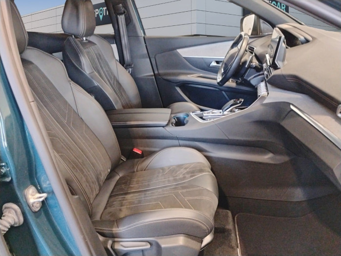 Peugeot 3008 Hybrid 225 e-EAT8 GT