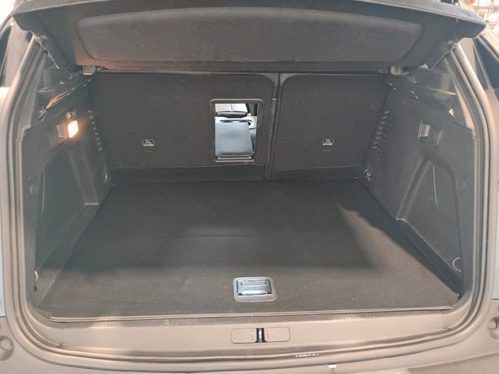Peugeot 3008 Hybrid 225 e-EAT8 GT