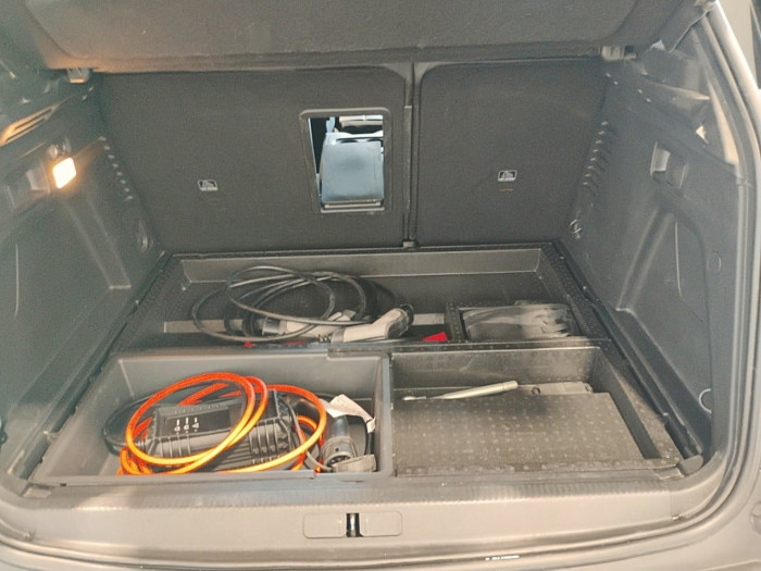 Peugeot 3008 Hybrid 225 e-EAT8 GT