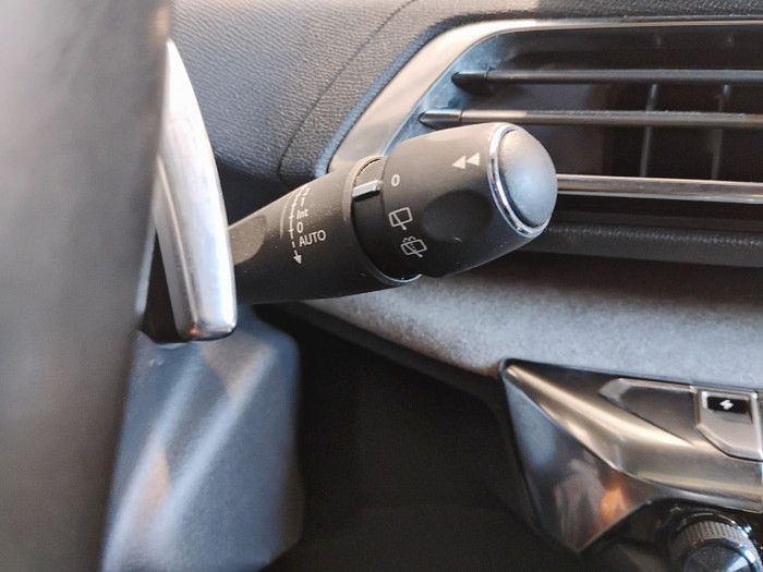 Peugeot 3008 Hybrid 225 e-EAT8 GT