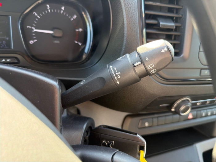 Peugeot EXPERT COMBI Long BlueHDi 120ch S&S BVM6 9 Places