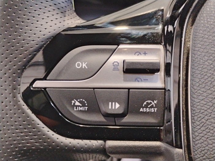 Peugeot 308 PHEV 180 e-EAT8 GT