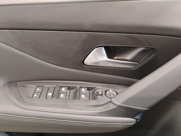 Peugeot 308 PHEV 180 e-EAT8 GT