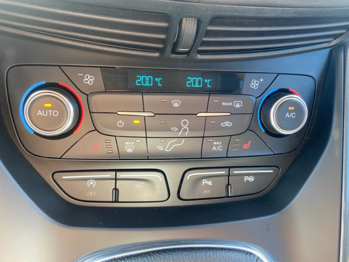 Ford Kuga 1.5 EcoBoost 150 BVM6 Vignale
