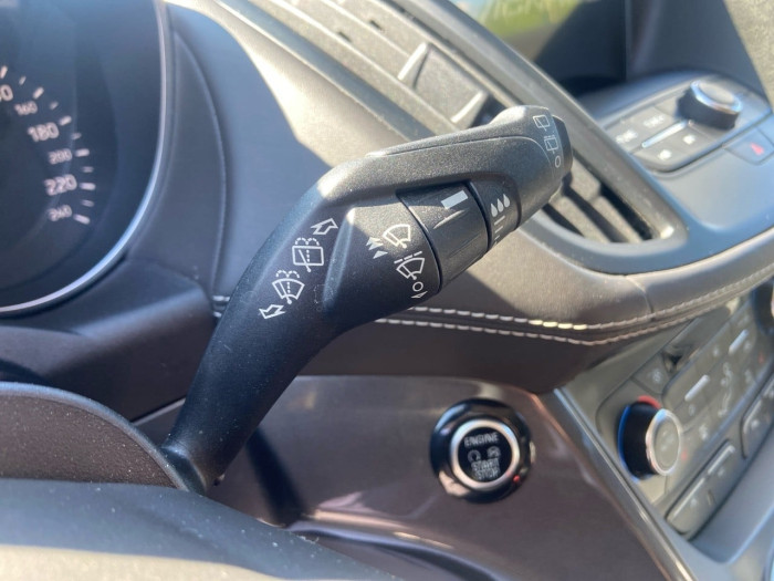 Ford Kuga 1.5 EcoBoost 150 BVM6 Vignale