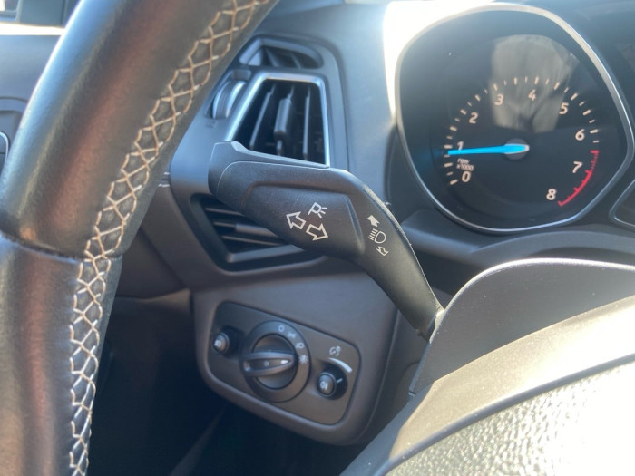 Ford Kuga 1.5 EcoBoost 150 BVM6 Vignale