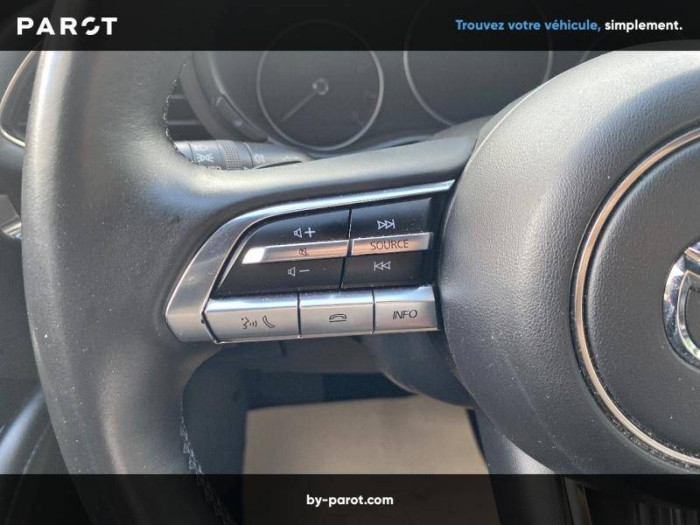 Mazda MAZDA3 5 PORTES 2024 2.0L e-SKYACTIV-X M Hybrid 186 ch BVA6 Exclusive-Line