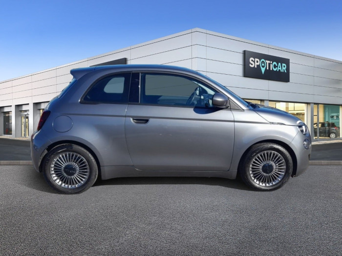 Fiat 500e BERLINE MY22 SERIE 1 STEP 2 500 e 95 ch Icône