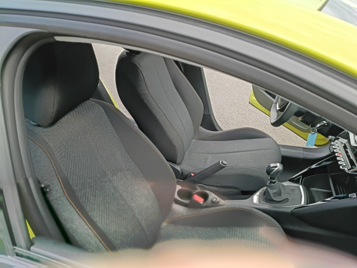 Peugeot 208 100 S&S BVM6 Style