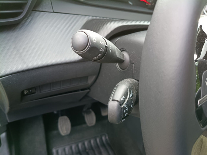 Peugeot 208 100 S&S BVM6 Style