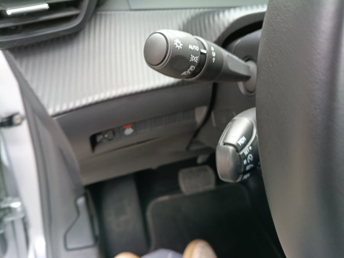 Peugeot 208 ELECTRIQUE 136ch 50 kWh Style