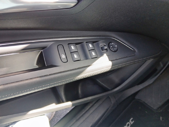 Peugeot 3008 PureTech 130ch S&S EAT8 Allure Pack