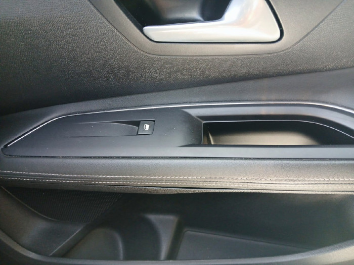 Peugeot 3008 PureTech 130ch S&S EAT8 Allure Pack