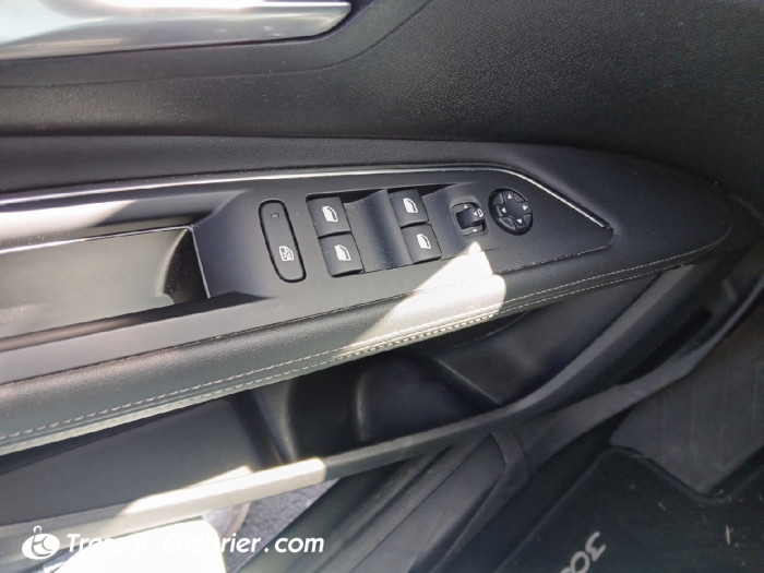 Peugeot 3008 Puretech 130ch S&S EAT8 Allure