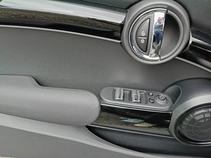 MINI CABRIOLET F57 LCI II Cooper 136 ch DKG7 Edition Premium Plus