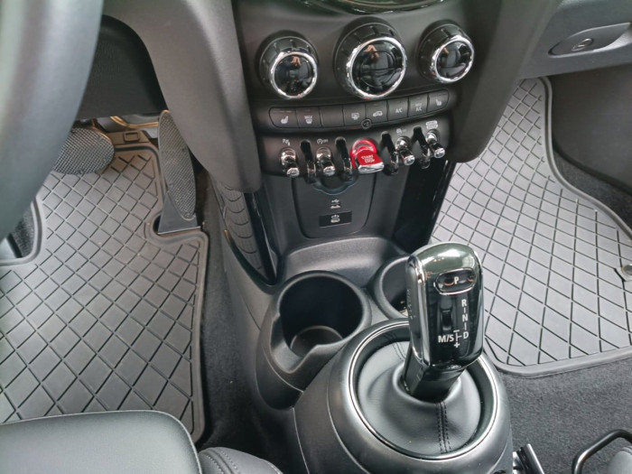 MINI CABRIOLET F57 LCI II Cooper 136 ch DKG7 Edition Premium Plus