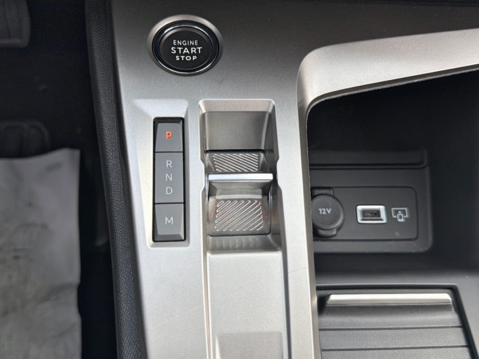 Peugeot 308 Hybrid 145 e-DCS6 Allure
