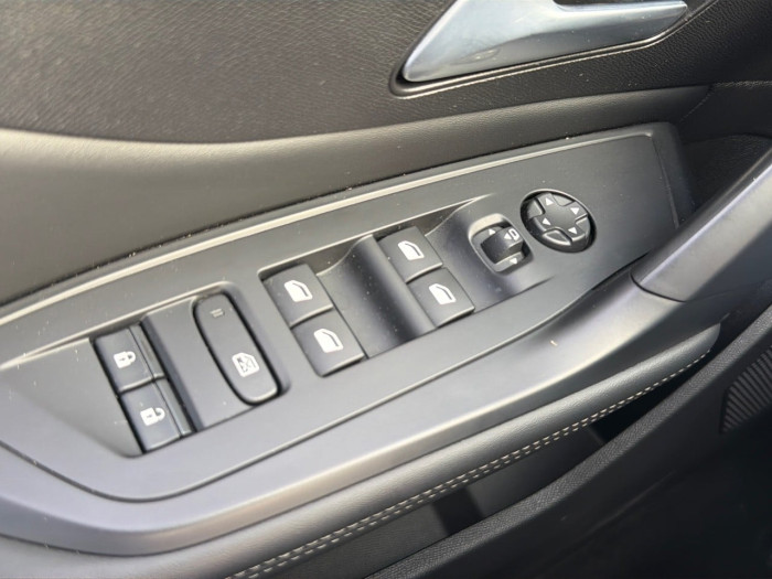 Peugeot 308 Hybrid 145 e-DCS6 Allure
