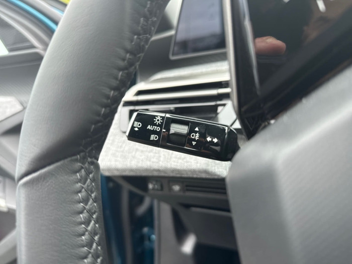 Peugeot 3008 Hybrid 145 e-DCS6 Allure