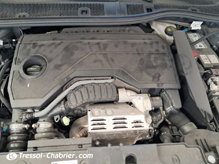 Peugeot 208 Hybrid 145 ch e-DCS6 GT