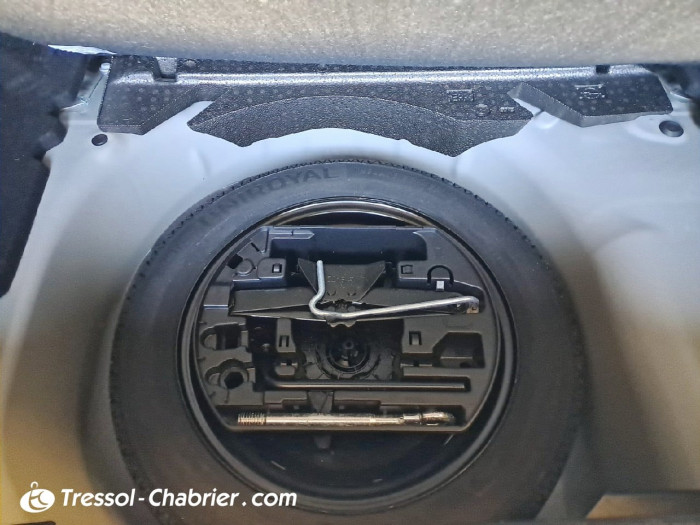Peugeot 208 Hybrid 145 ch e-DCS6 GT