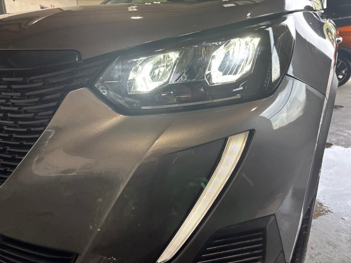 Peugeot 2008 PureTech 130 S&S EAT8 Style