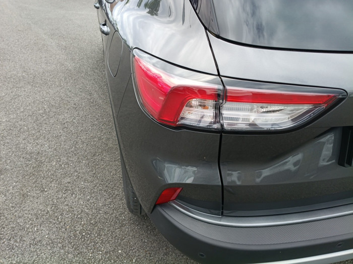 Ford Kuga 2.5 Duratec 190ch FHEV E85 Titanium BVA