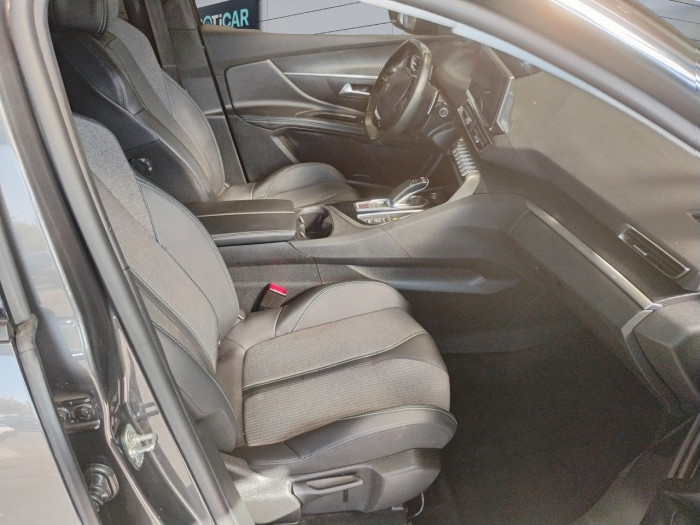 Peugeot 3008 Hybrid 225 e-EAT8 Allure Pack