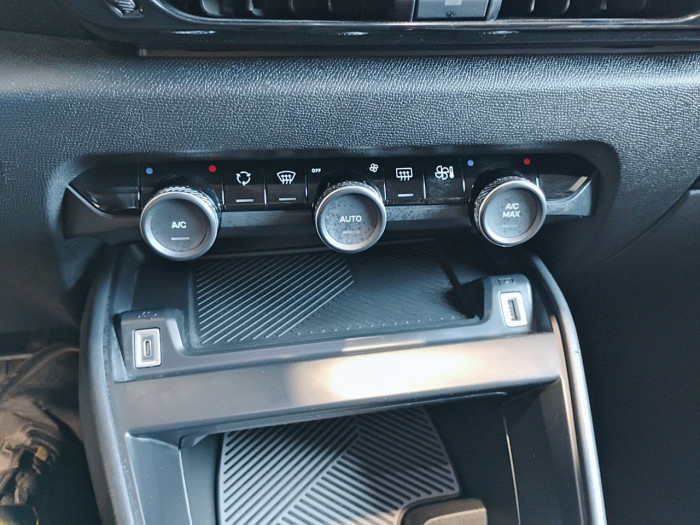 Citroën C4 BlueHDi 130 S&S EAT8 Feel Pack