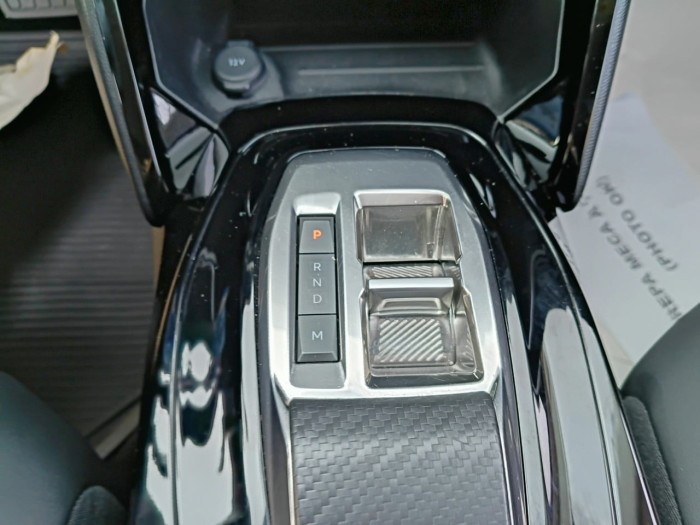 Peugeot 2008 BlueHDi 130 S&S EAT8 Allure