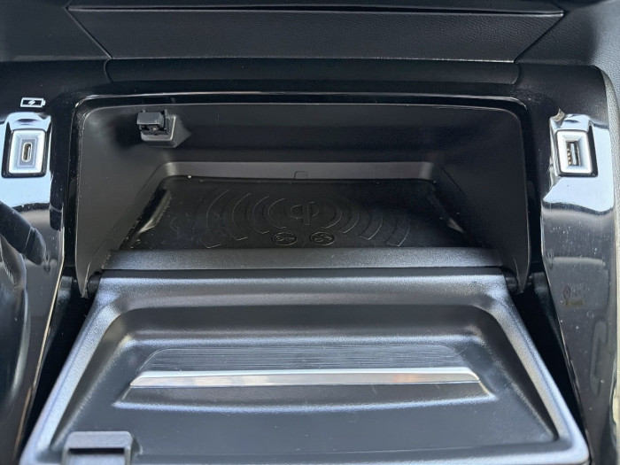 Peugeot 2008 BUSINESS ELECTRIQUE Moteur électrique 136 ch Allure Business
